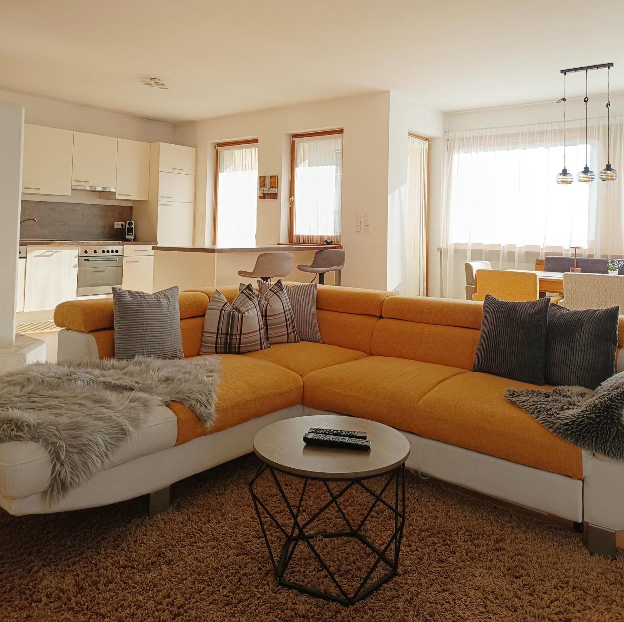 Apartment 66 - Stylisches Apartment Mit Balkon & Toplage In Brixen ภายนอก รูปภาพ