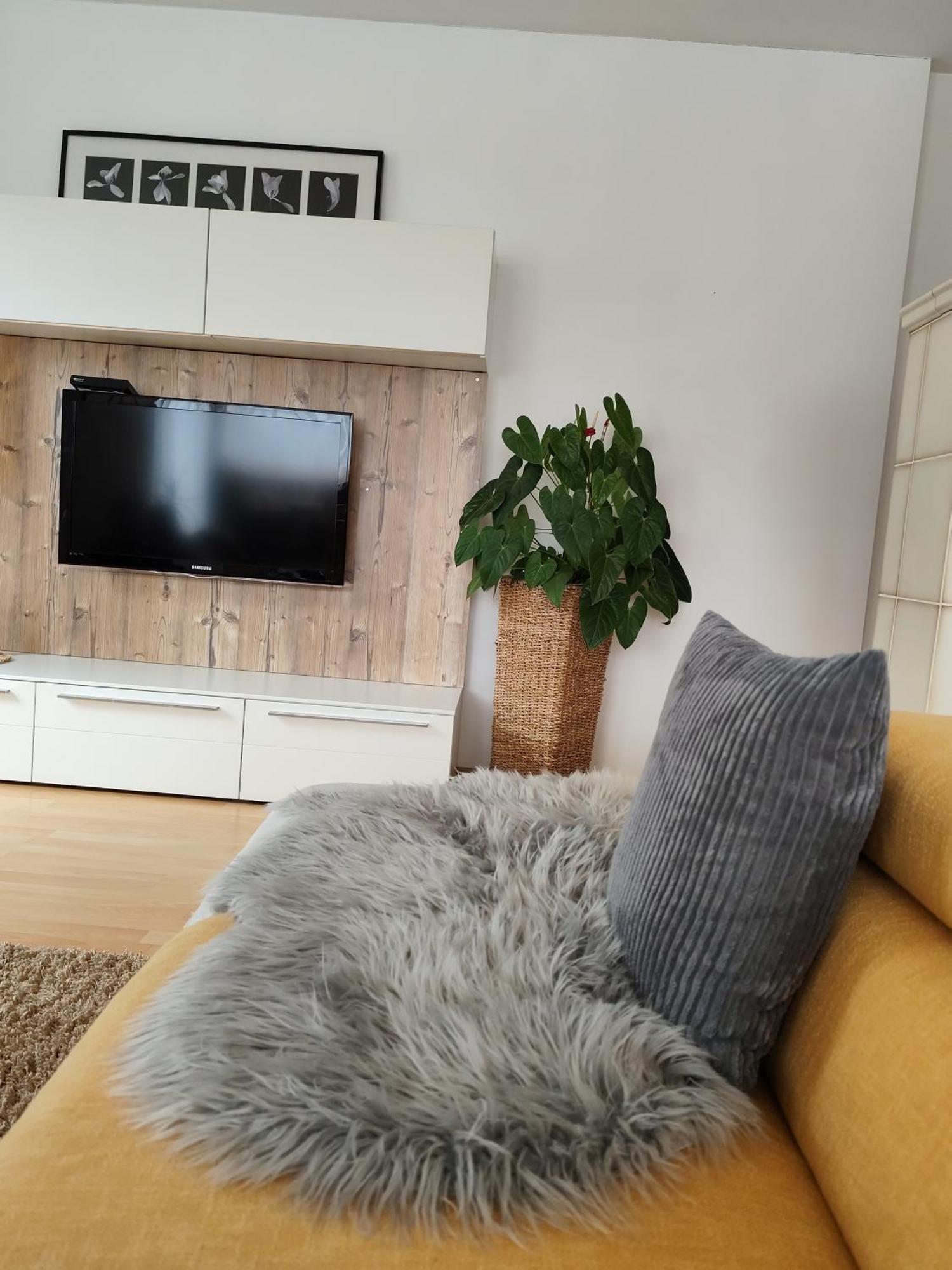 Apartment 66 - Stylisches Apartment Mit Balkon & Toplage In Brixen ภายนอก รูปภาพ
